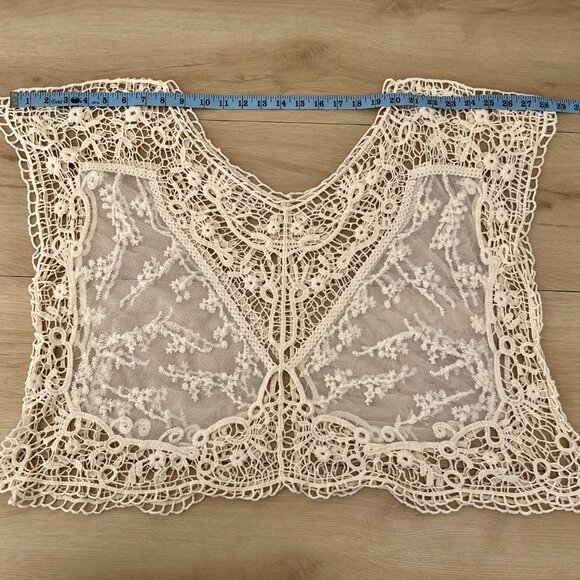 Delicate Lace and Crochet Cream Colored Slouchy See-Through Layering Top XL - Picture 9 of 14